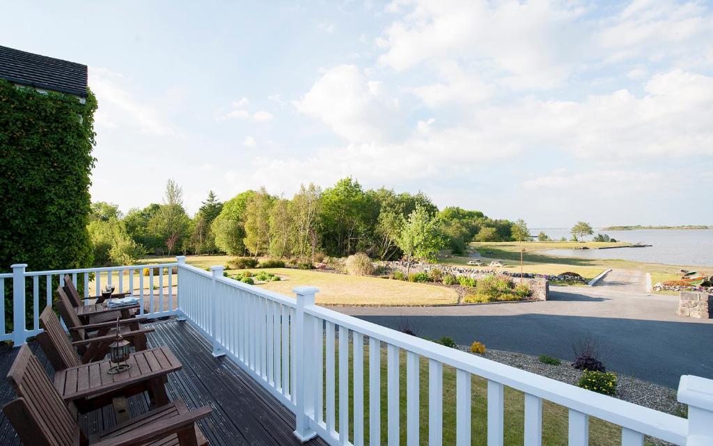The Waterfront House Country Home Oughterard Luaran gambar