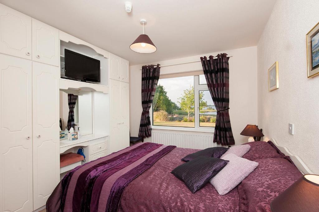 The Waterfront House Country Home Oughterard Bilik gambar