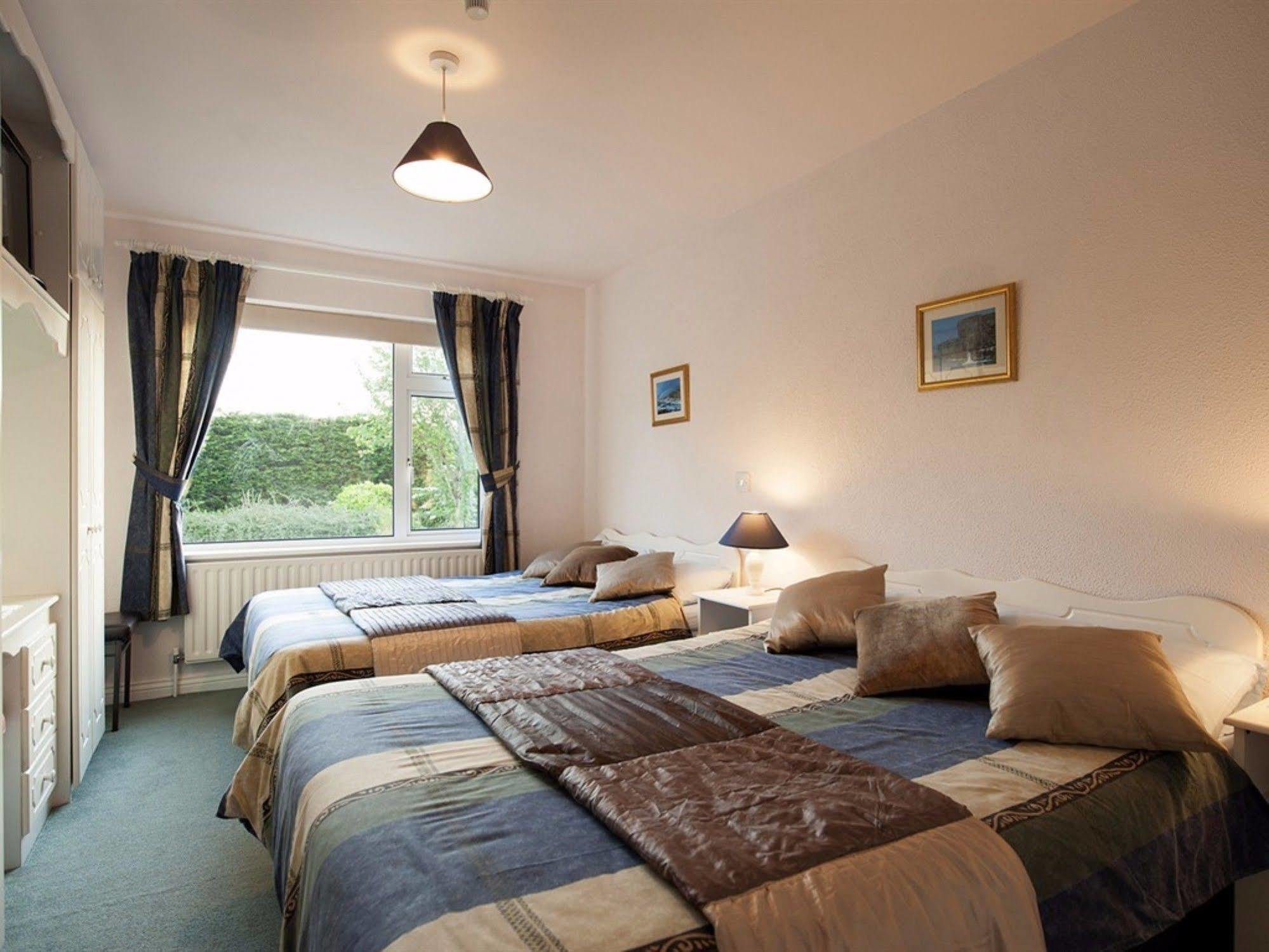 The Waterfront House Country Home Oughterard Luaran gambar